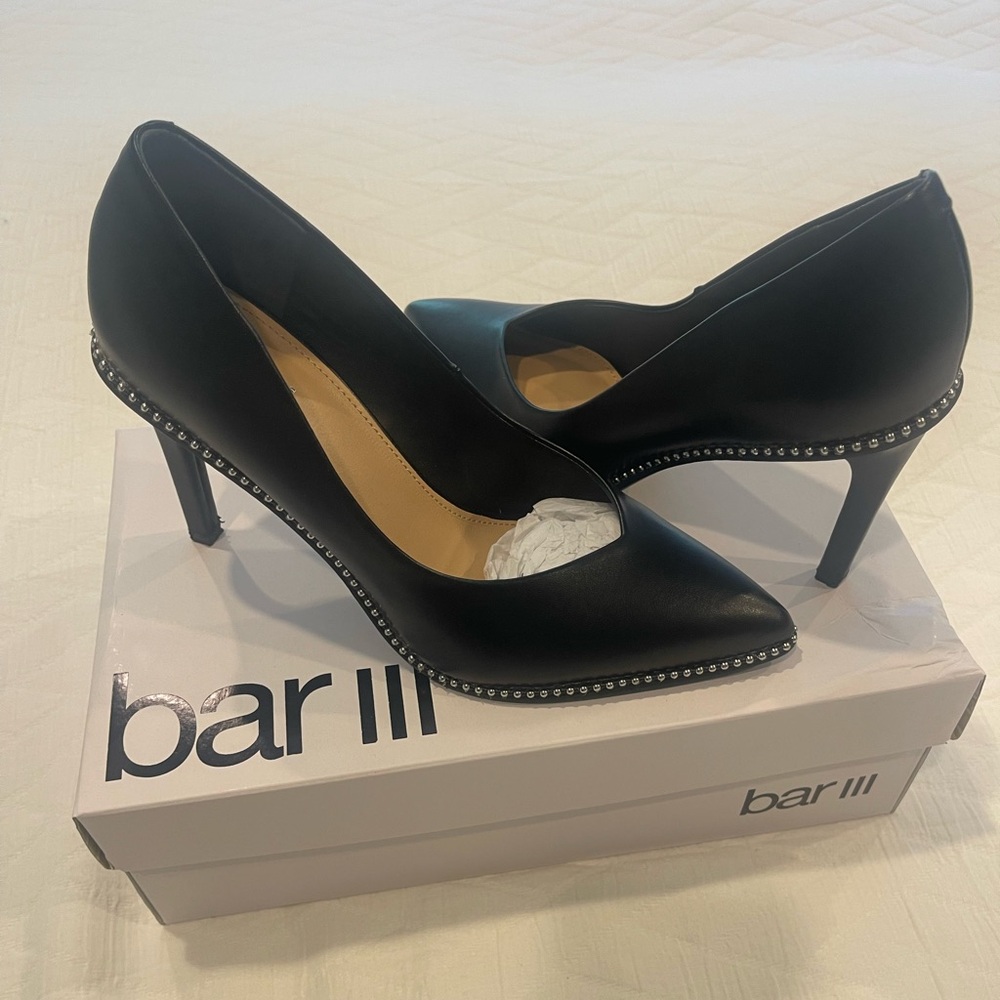 Bar III heels